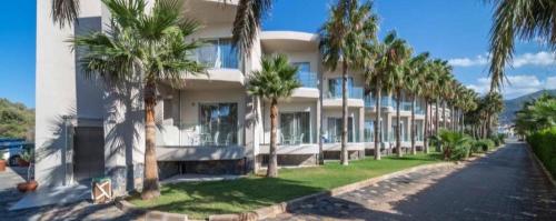 Aeolos Beach Resort Hotel Ξενοδοχείο Μάλια