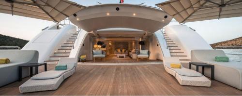 Ναυπηγική Ελλάς Υπηρεσίες Μελετών Επιβλέψεων Ναυπηγού Μηχανικού  Πειραιάς